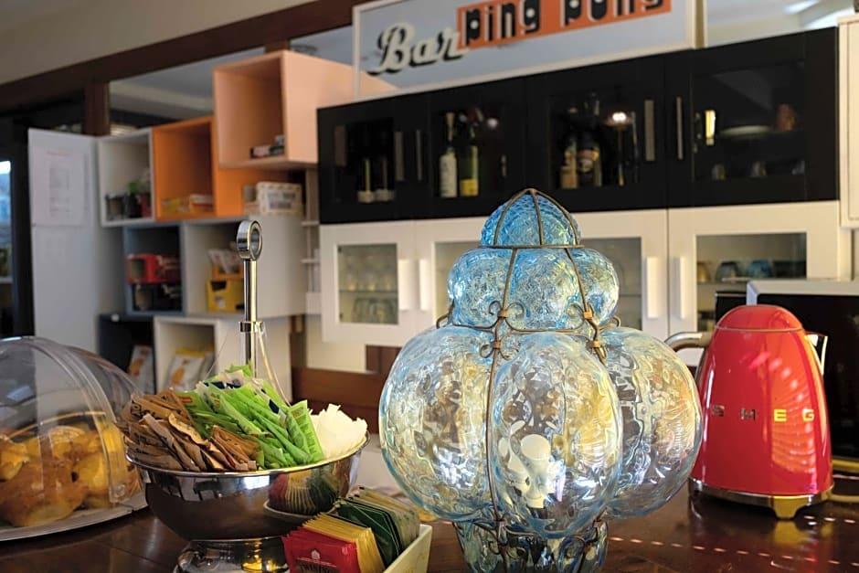 Фото Hotel Ping Pong