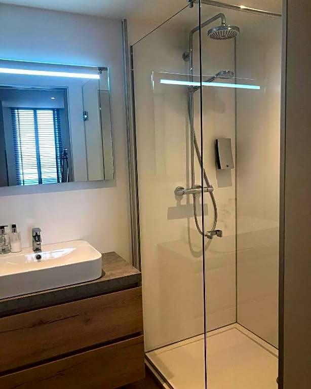 Фото De Limbourg