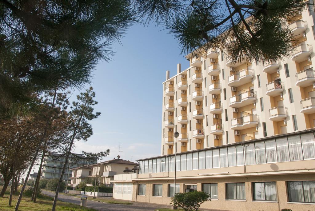 Фото Hotel Adler