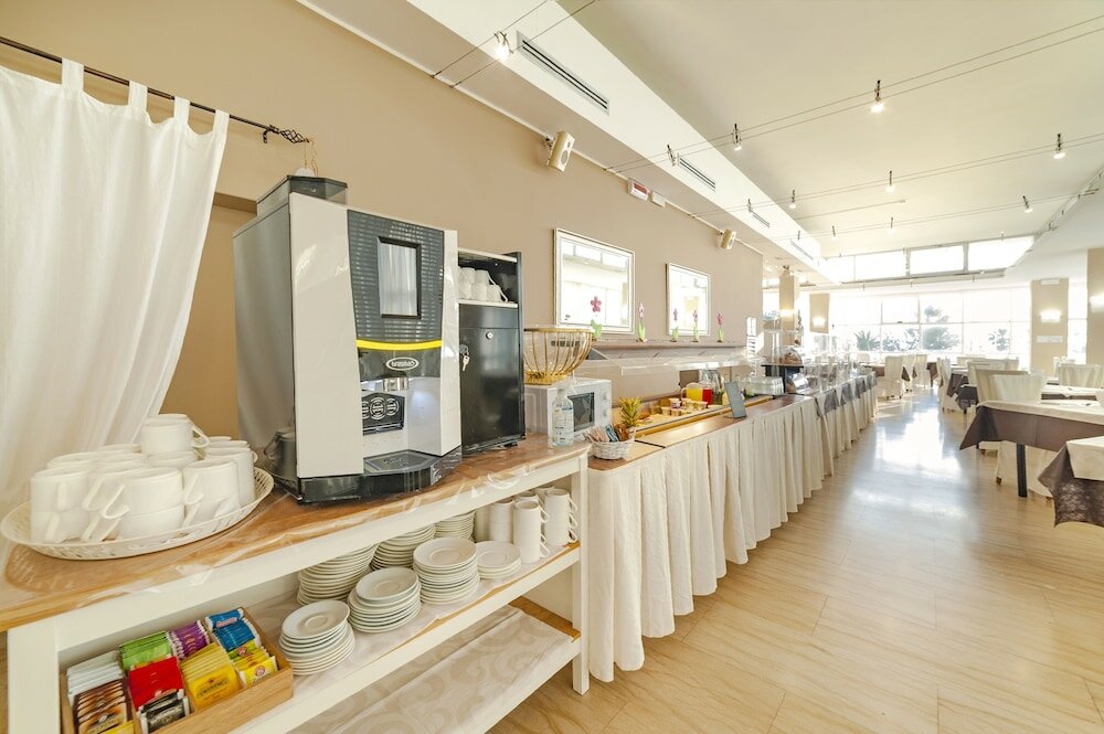 Фото Hotel Kursaal