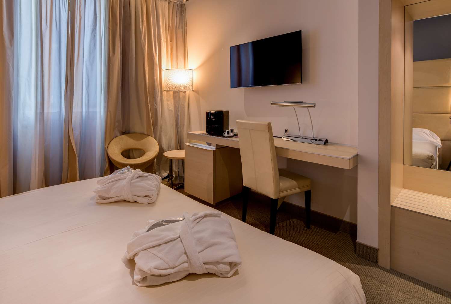 Фото Best Western Plus Hotel Expo