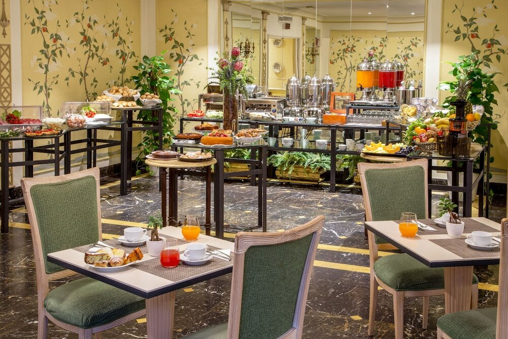 Фото Donna Laura Palace