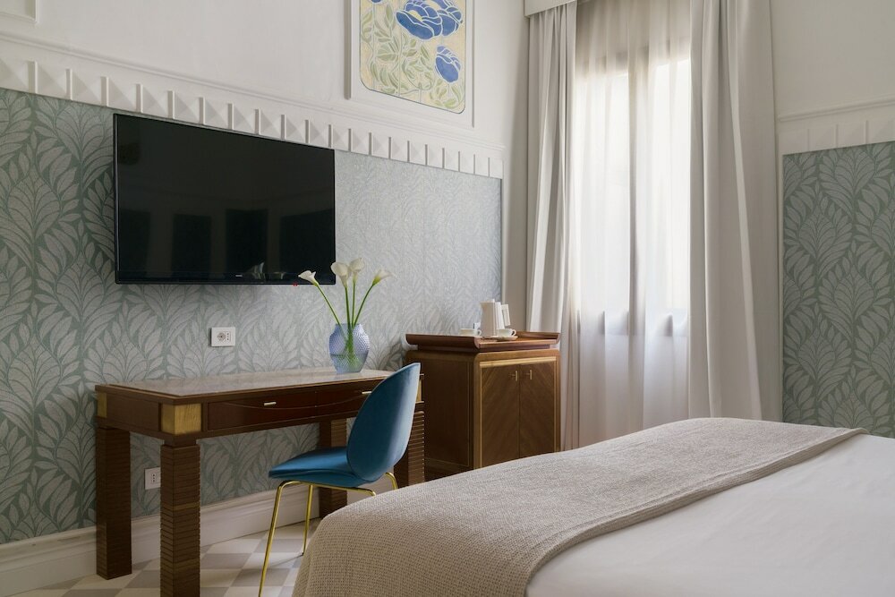 Фото 146716196618