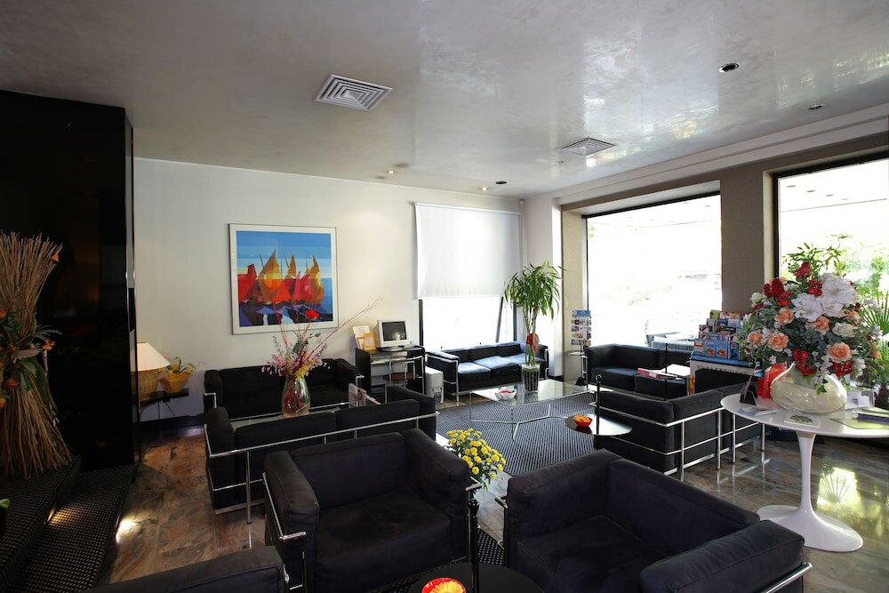 Фото Hotel Derby