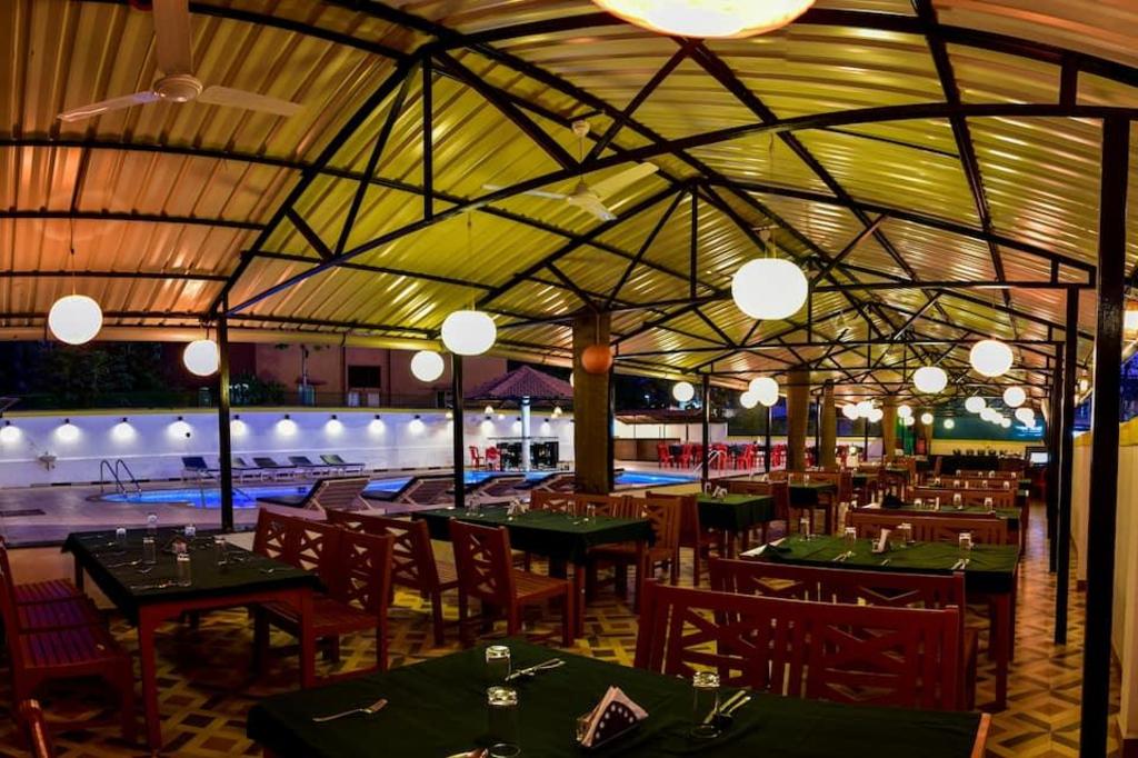 Фото Hotel Colva Kinara