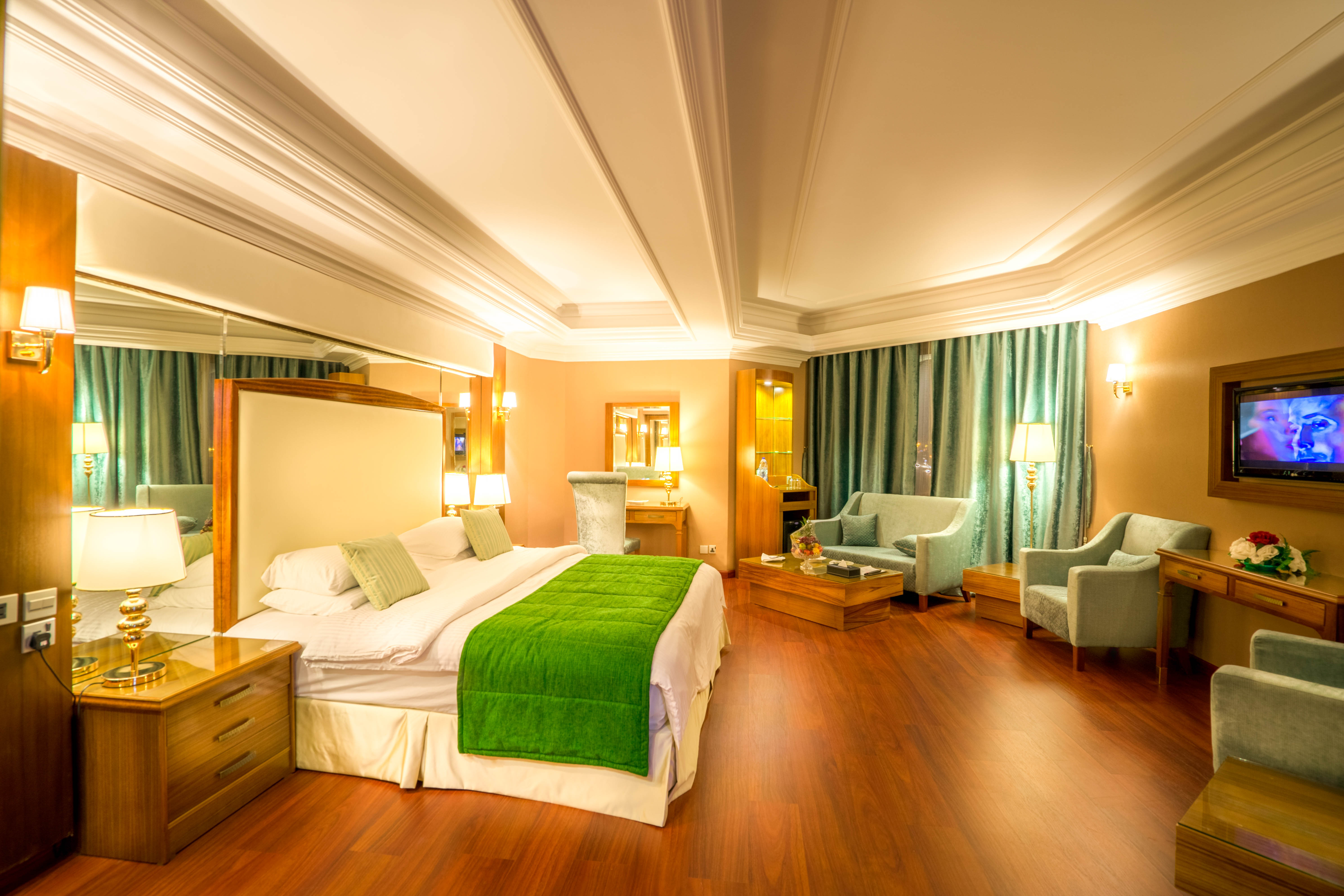 Фото Jeddah Grand Hotel