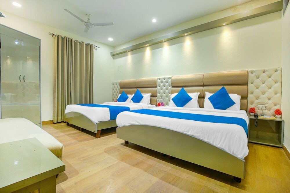 Фото Hotel City Castle