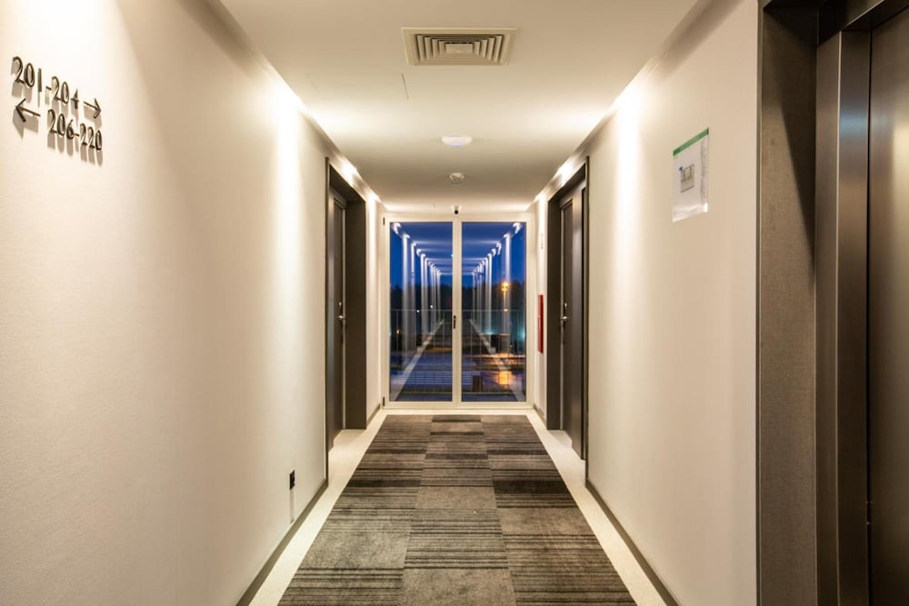 Фото Hotel 3k Porto Aeroporto