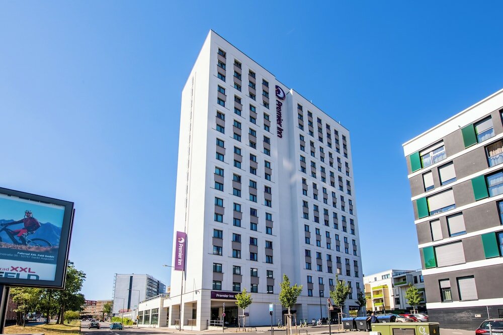 Фото Premier Inn Cologne City Sud Hotel