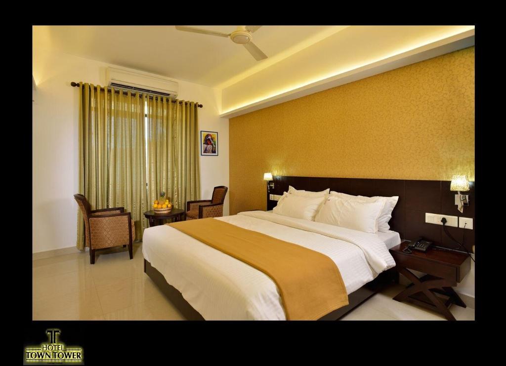 Фото Hotel Town Tower