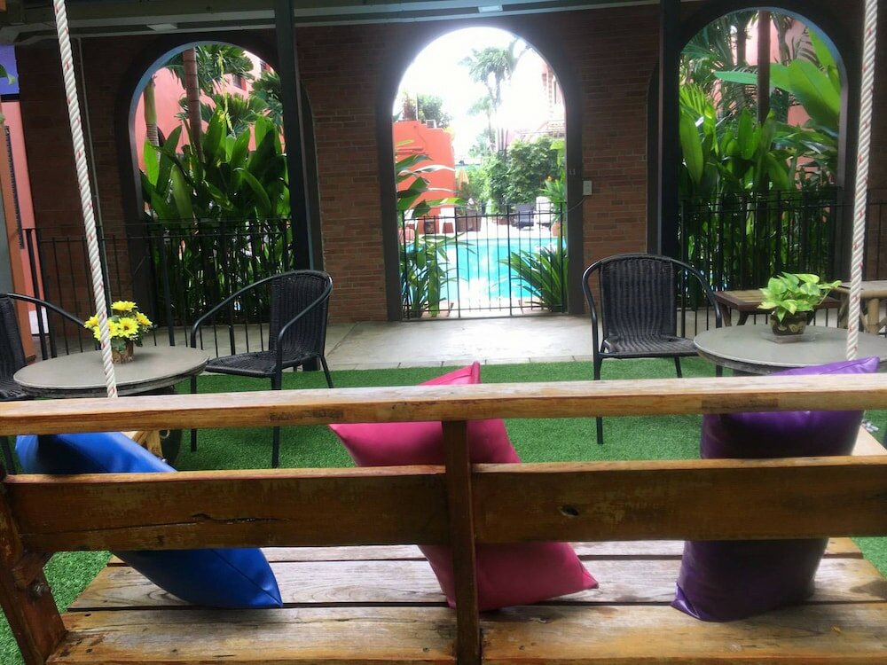 Фото Baansuanprannok Hotel