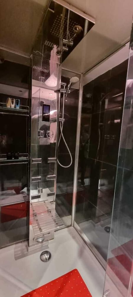 Фото Golden Park Hotel