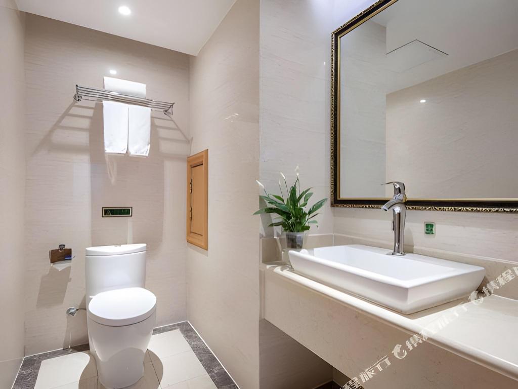 Фото Vienna International Hotel Guang'anmen