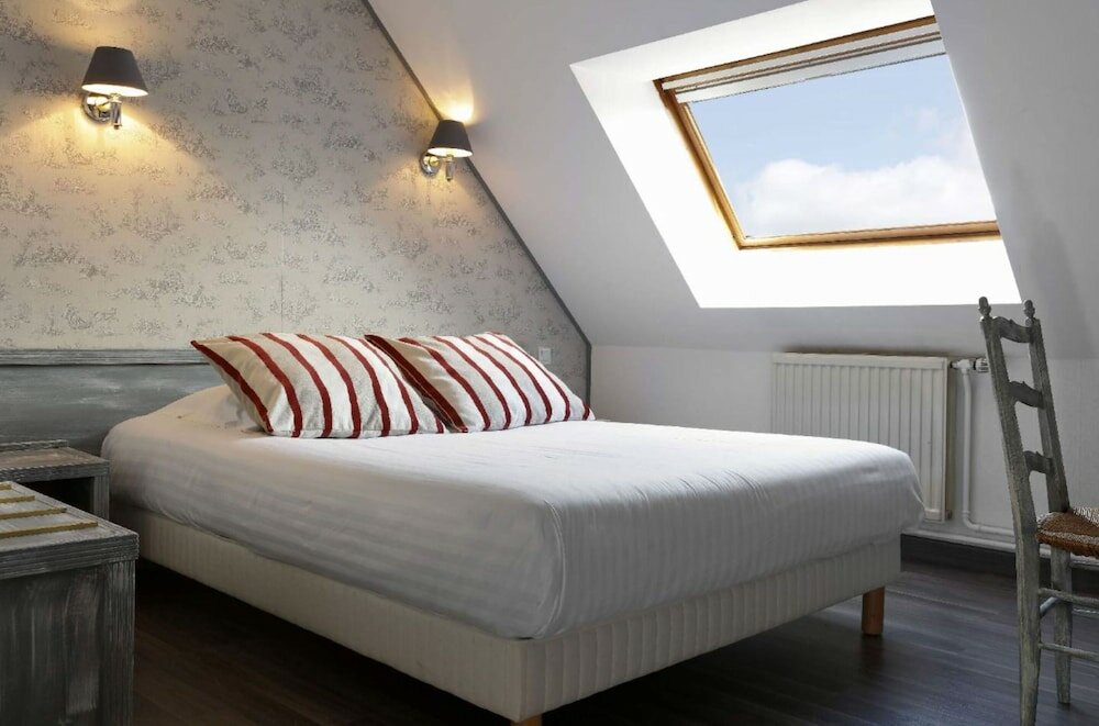 Фото Hotel Val Saint Hilaire