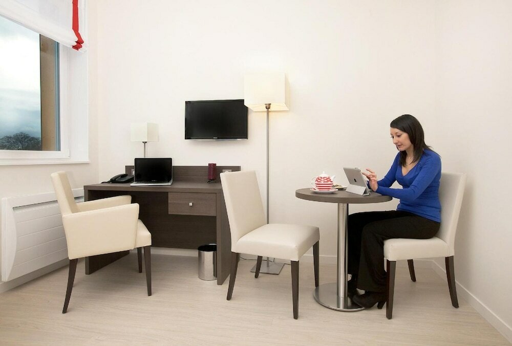 Фото Residhome Reims Centre