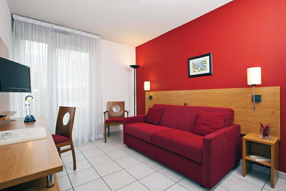 Фото Séjours & Affaires Lyon Park Lane