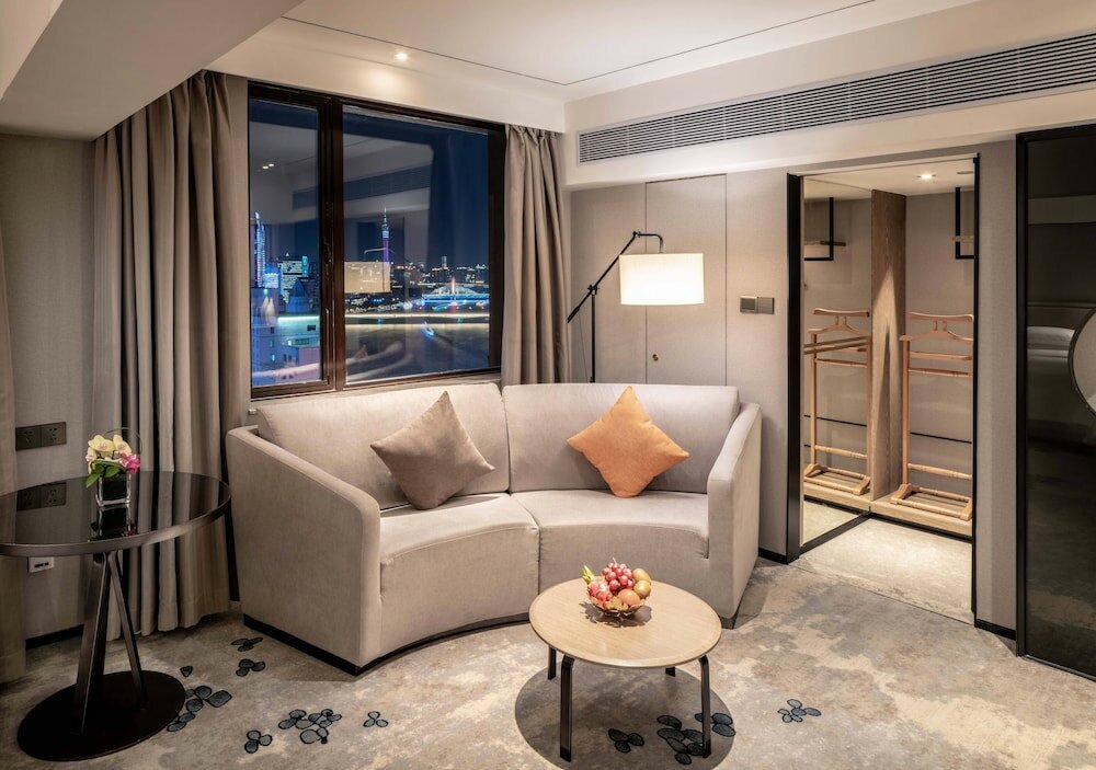 Фото Hotel Landmark Canton