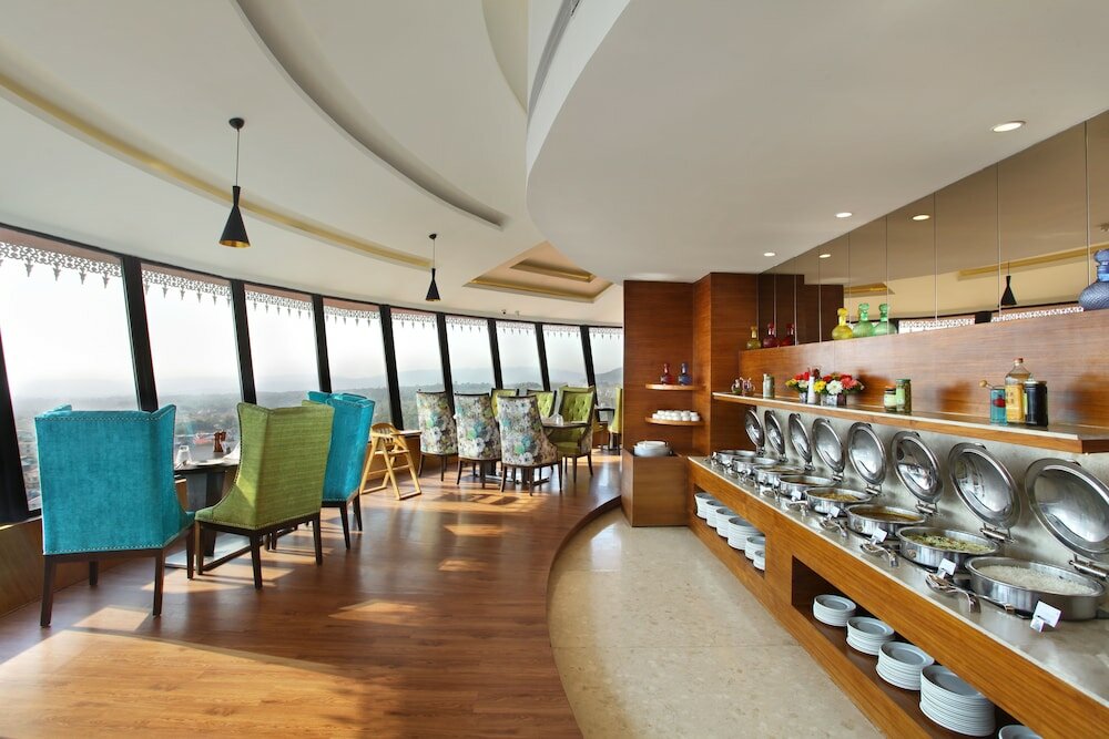 Фото Rs Sarovar Portico Palampur