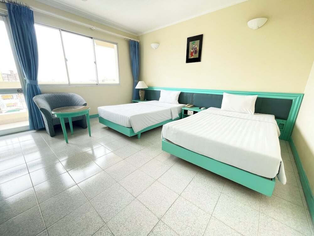 Фото Bat Dat Hotel