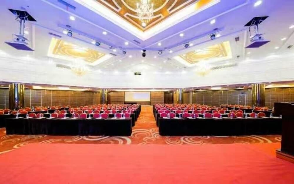 Фото Shanghai Shahai International Hotel