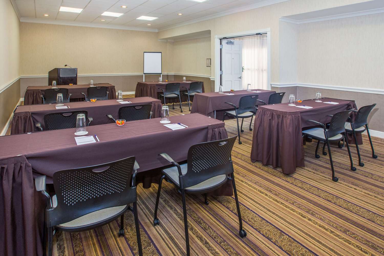 Фото Sonesta Atlanta Airport North