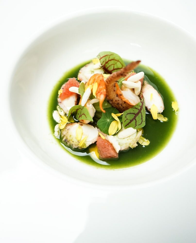 Фото Square Nine