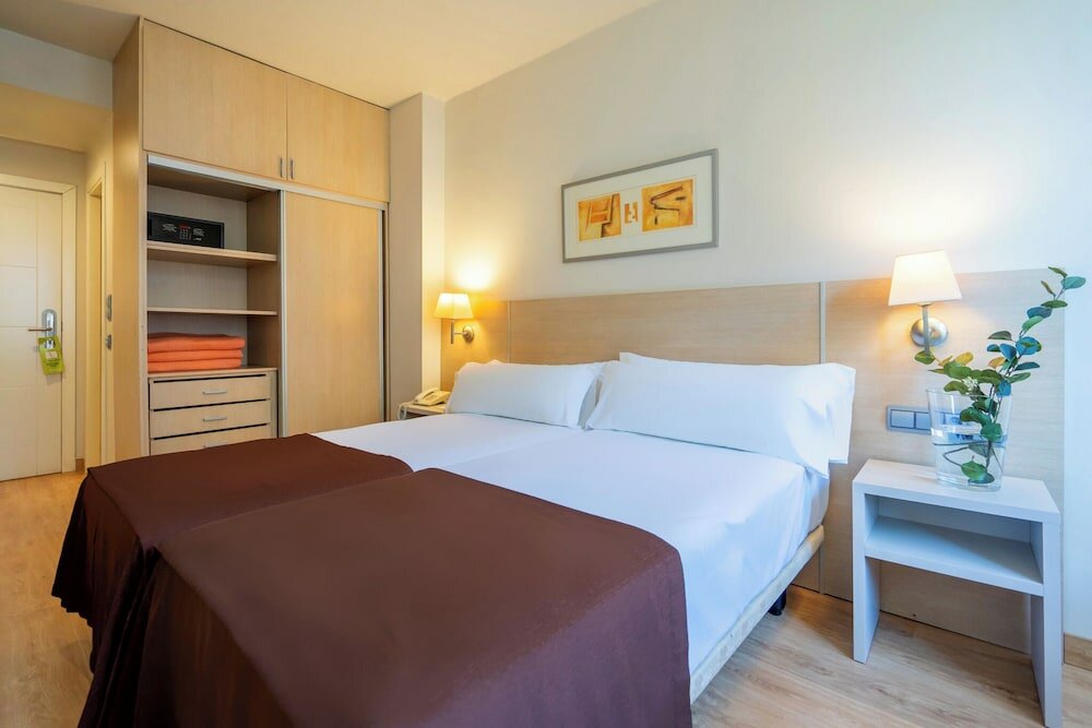 Фото Hotel Glories