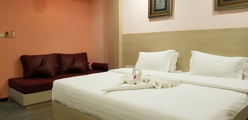 Фото Romeo Palace Hotel