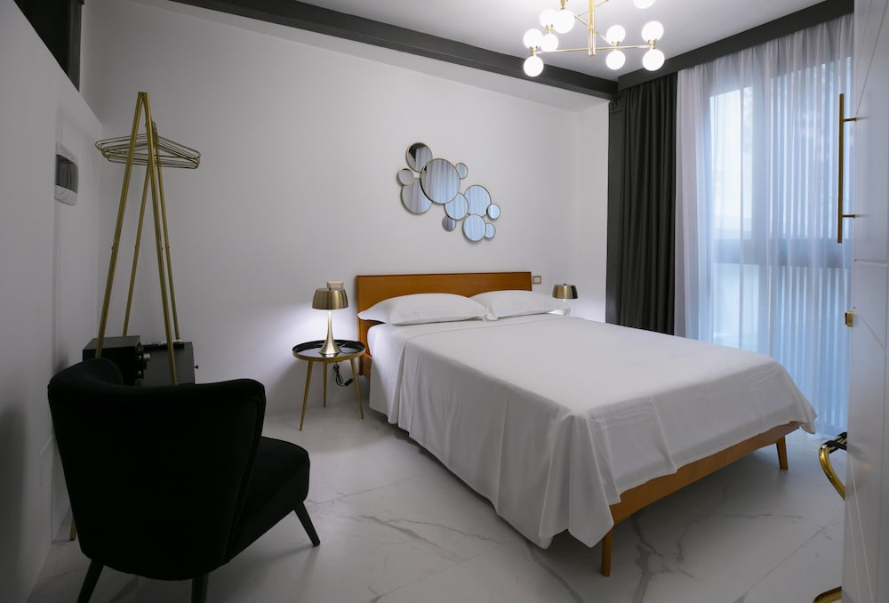 Фото Azzoli Trapani - Apartments & Skypool - Adults Only