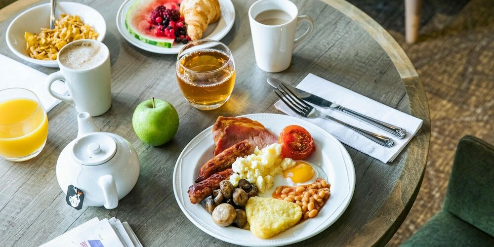 Фото Holiday Inn Calgary-Airport, an Ihg Hotel