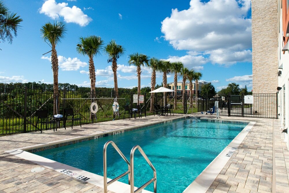 Фото Holiday Inn Express Orlando - South Park, an Ihg Hotel