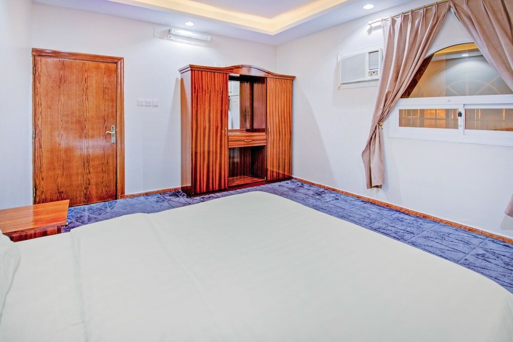 Фото Oyo 595 Aali For Residental Units