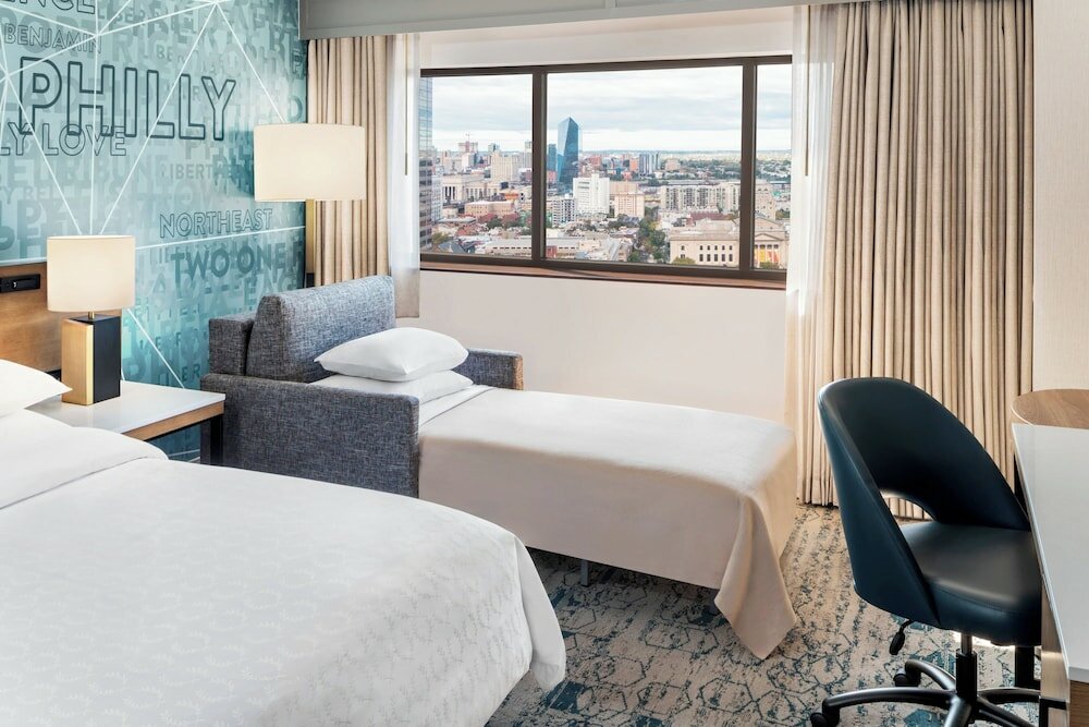 Фото Sheraton Philadelphia Downtown