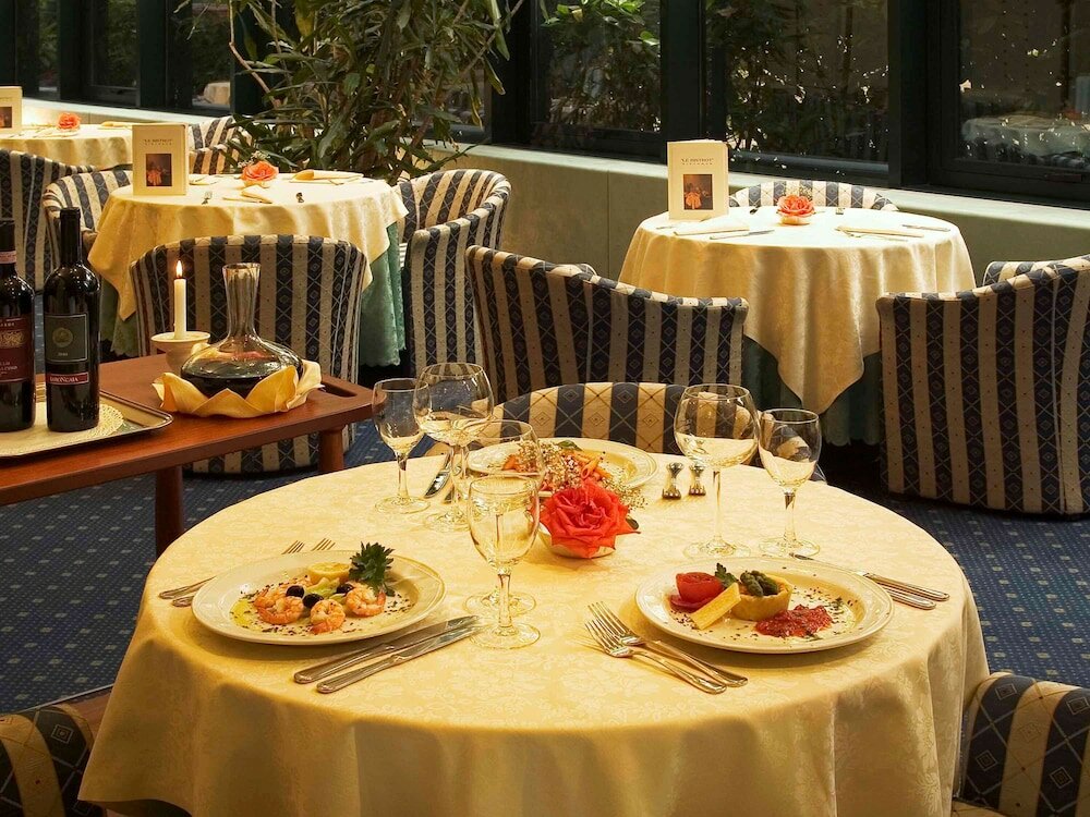 Фото Mercure Reggio Emilia Centro Astoria