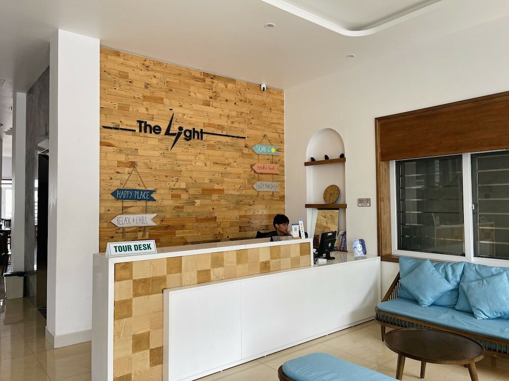 Фото The Light Hotel