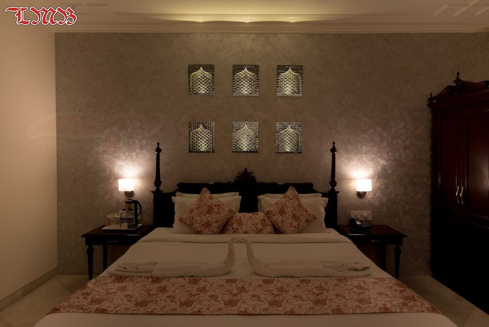 Фото Lmb Hotel