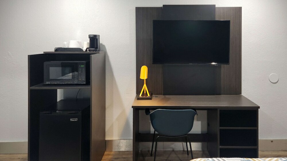 Фото Studio 6 Suites San Ysidro, Ca -San Diego South Bay