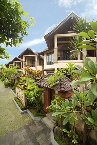 Внешний вид отеля Bali Ayu Hotel And Villas в Керобокане Келоде, фото 1