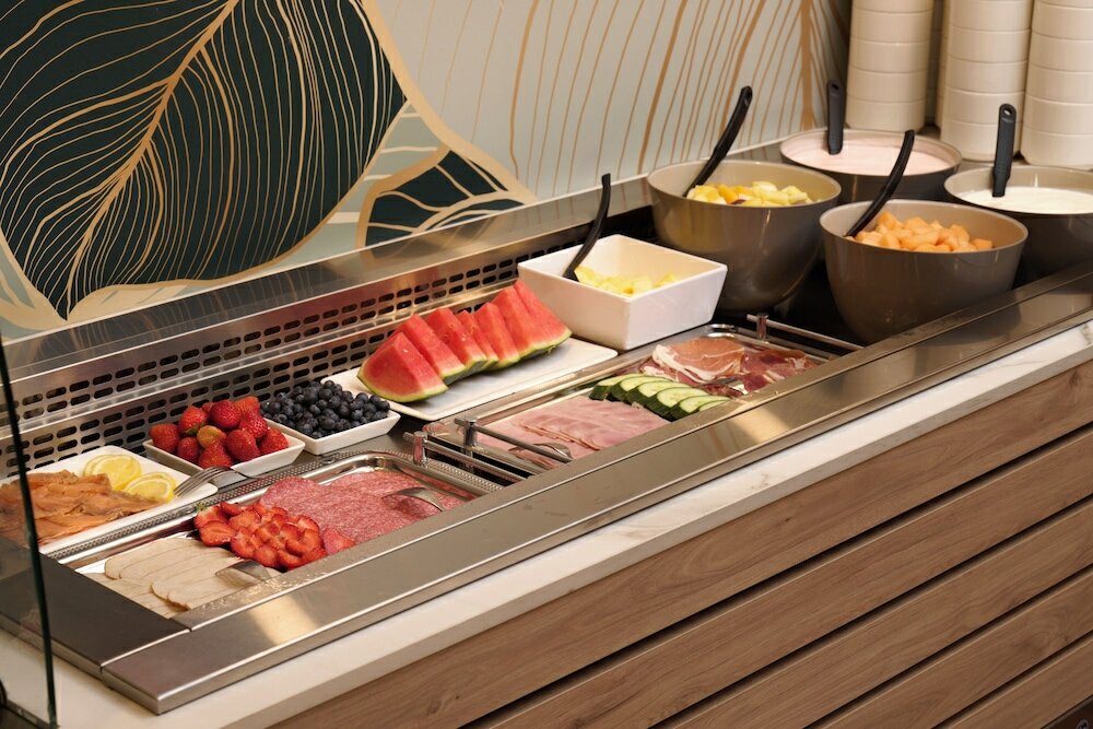 Фото Novotel Ieper Centrum Flanders Fields