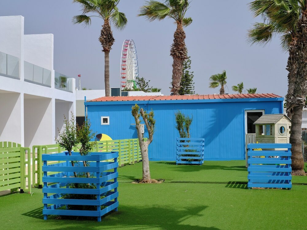 Фото Panthea Holiday Village Water Park Resort