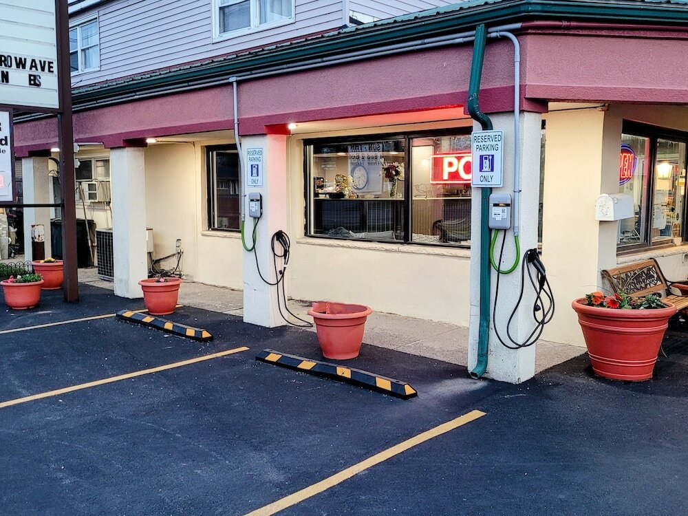 Фото Budget Host Inn Niagara Falls