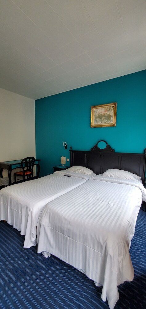 Фото Hôtel Metropol