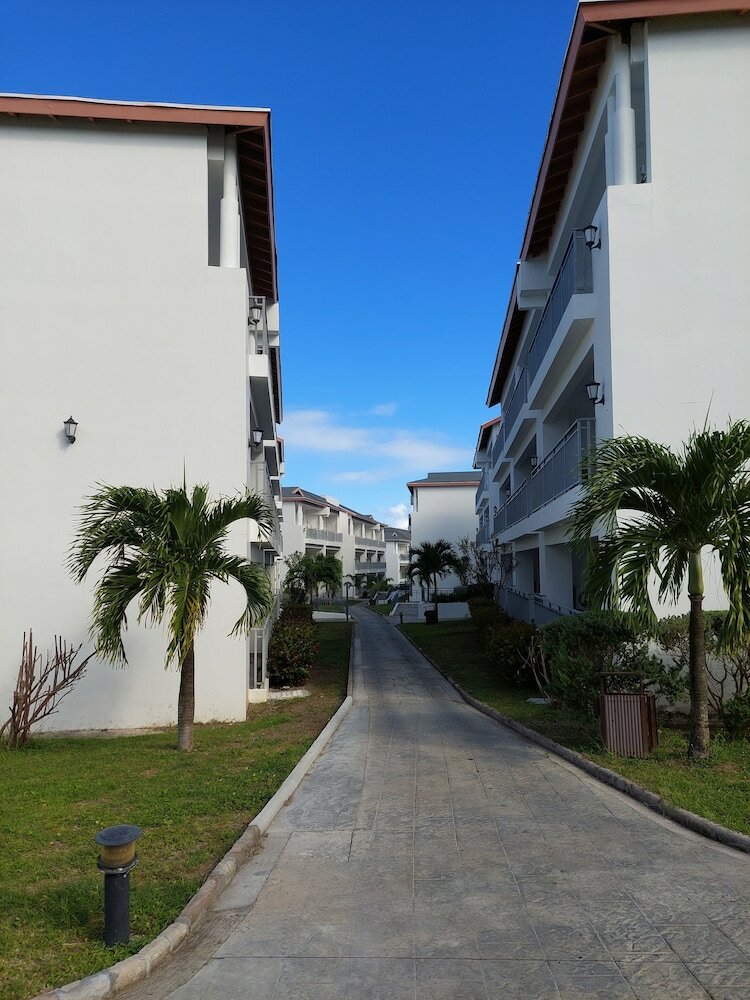 Фото Ramada by Wyndham St. Kitts Resort