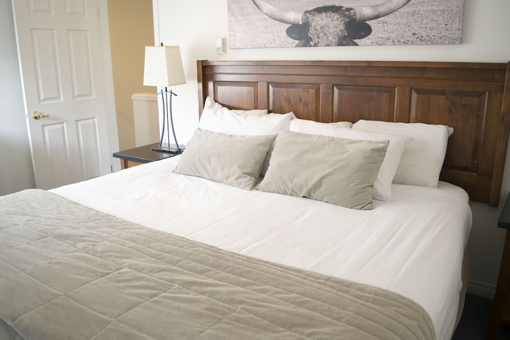 Фото Banff Boundary Lodge