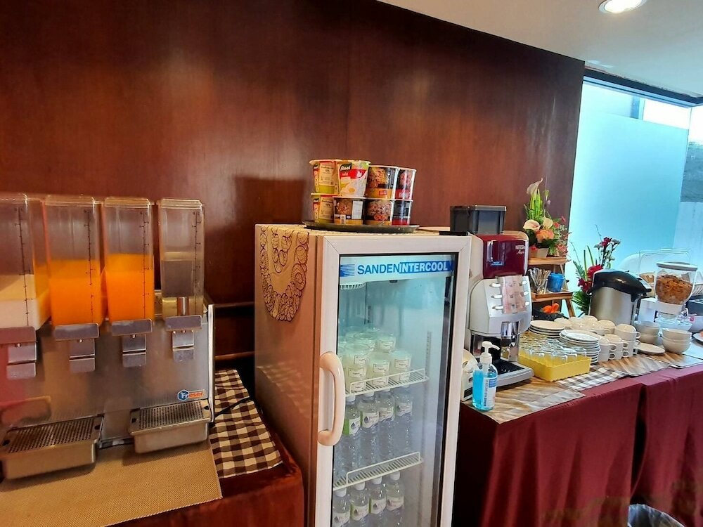 Фото Goldenbell Hotel Chiangmai