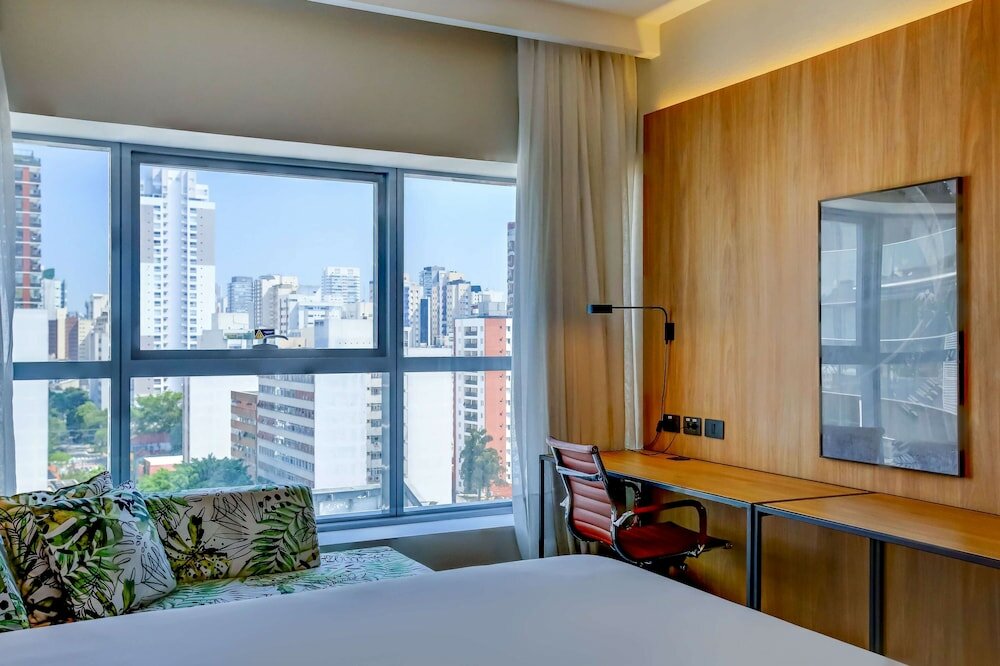 Фото Hilton Garden Inn Rebouças