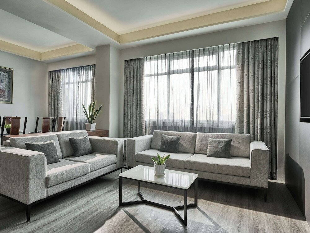 Фото Novotel Singapore on Kitchener