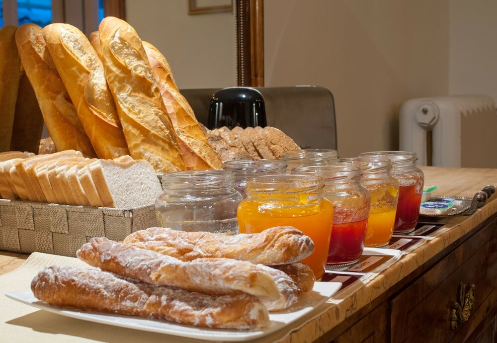 Фото Mihlton Barcelona Boutique B&b