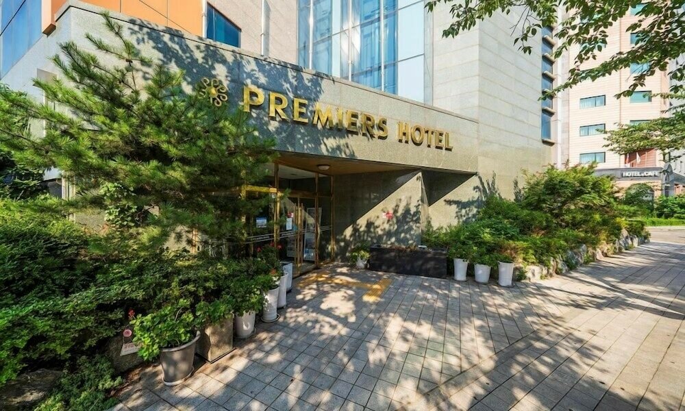 Фото Premiers Hotel