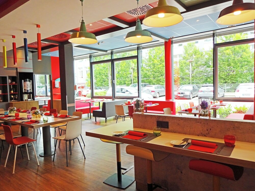 Фото Ibis Köln Messe